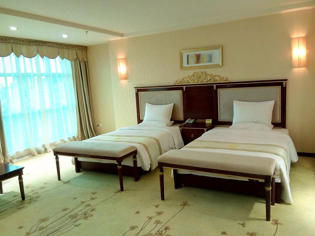 Guangzhou Li Gang Hotel Room photo